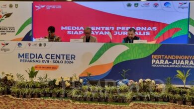 Jokowi Buka Peparnas 2024 pada Stadion Manahan Solo Waktu senja Ini, Panitia Besar Hadirkan God Bless