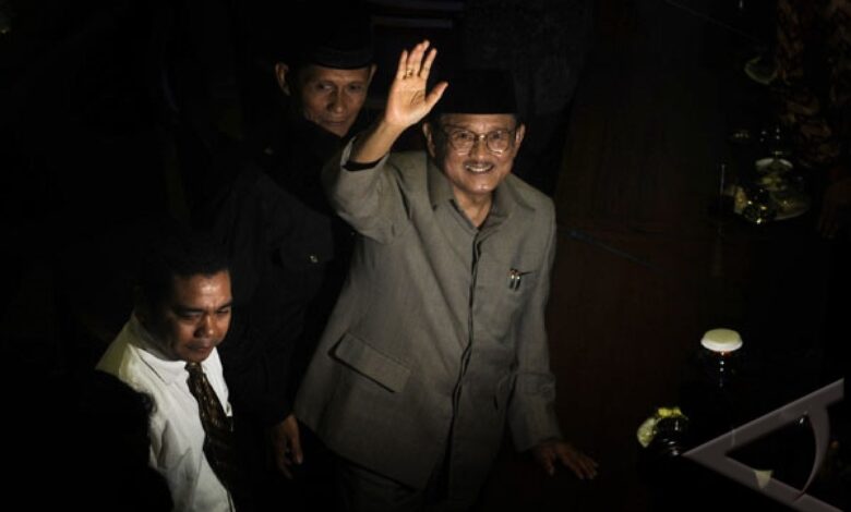 Daftar menteri dengan masa jabatan terlama kemudian juga tersingkat pada di Tanah Air