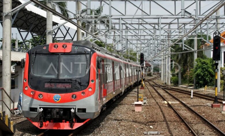 Jadwal commuter line Yogyakarta dan juga sekitarnya, juga Prameks