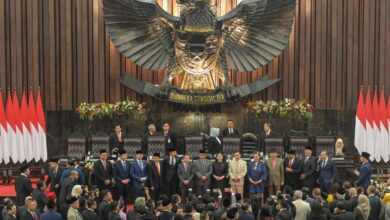 Pekerjaan juga wewenang Majelis Permusyawaratan Rakyat (MPR)