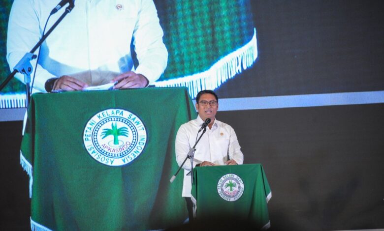 Wamentan minta Apkasindo genjot produktivitas capai 17 ton per hektar
