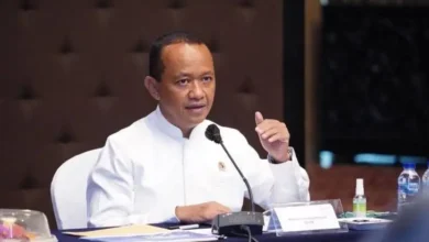 Bahlil Promosi Doktor di tempat area UI Kurang dari 2 Tahun, Warganet: Cetak Sejarah