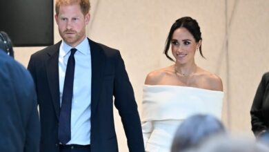 Diisukan Cerai dengan Meghan Markle, Pangeran Harry Sering Menyendiri di tempat tempat Kafe