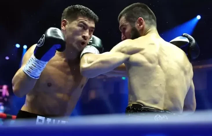Dmitry Bivol Frustrasi Kejayaan gemilang Dirampok, Kecam Penilaian Juri Asal Chechnya
