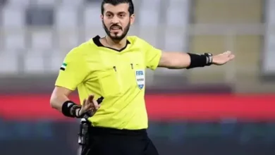 Konspirasi di tempat tempat Balik Peluit: Perangkat Genggam Kompetisi China vs Timnas Indonesia Dipimpin Wasit dari Timur Tengah
