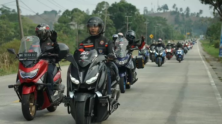 Pandemi Lewat, Penjualan Sepeda Motor di area area Indonesia Melesat! AISI Optimis Capai 6,5 Juta pada 2024