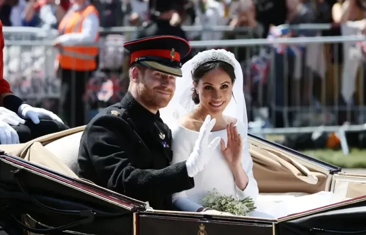 5 Tanda Keretakan Rumah Tangga Pangeran Harry dan juga Meghan Markle
