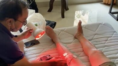 Fisioterapi Gratis Bantu Pasien Stroke juga Saraf Kejepit pada di Rusunawa Sumur Welut Surabaya