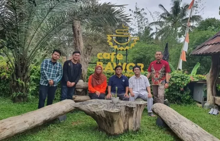 Inovasi Teknologi Penyiraman Otomatis Tingkatkan Produktivitas Kebun Durian di Bogor
