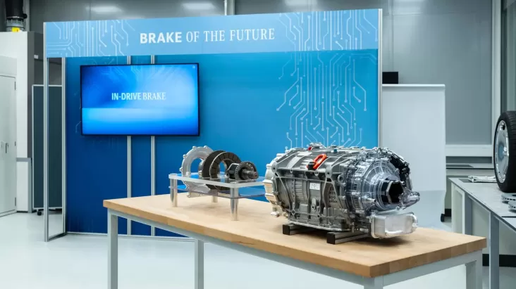 Mercedes Kembangkan Rem Khusus untuk Motor kemudian Mobil Listrik