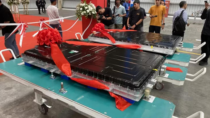 MG Penanaman Modal Rp110 Miliar Bikin Perakitan Baterai, Harga Mobil Listrik Bakal Lebih Murah?