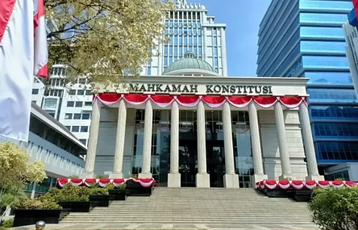 MK Tolak Gugatan Gaji Dosen PTS Dibayar Pakai APBN