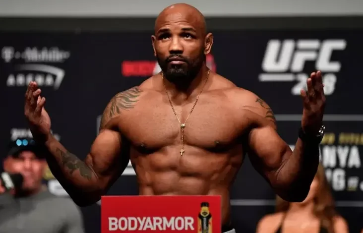 Ngeri! Petarung Gaek Yoel Romero Berhasil KO pada Usia 47 Tahun