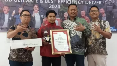 Pengemudi Truk Indonesia Juara Ajang Global UD Extra Mile Challenge 2024 di area di Jepun