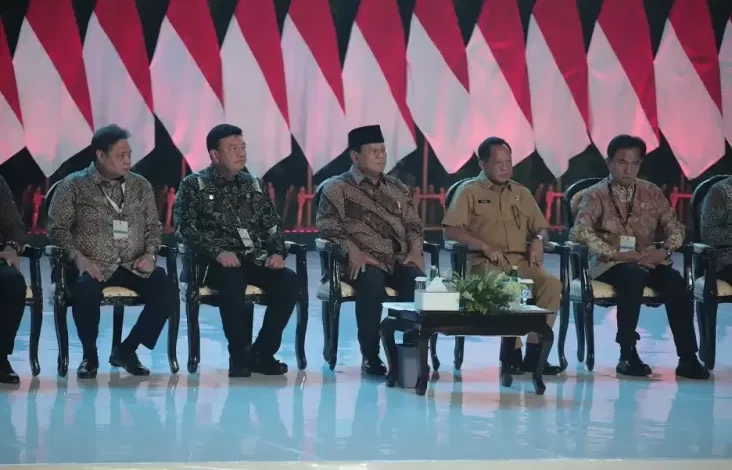 Prabowo Ajak Kepala Daerah Selamatkan Uang Negara