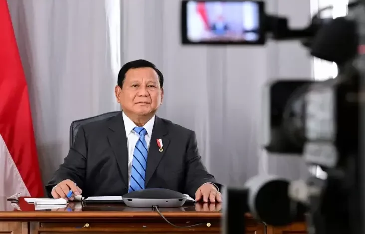 Prabowo Mendadak Pimpin Ratas Bahas Penanganan Erupsi Gunung Lewotobi dari Amerika Serikat