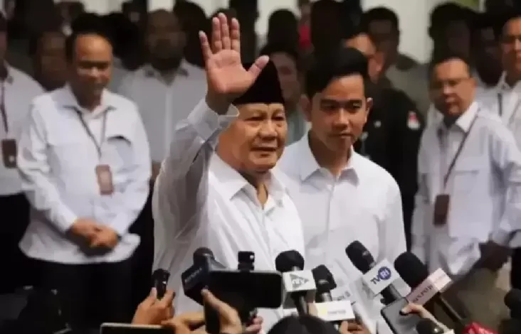 Prabowo Nyoblos Pemilihan Kepala Daerah dalam tempat Bojong Koneng Bogor, Gibran pada Solo