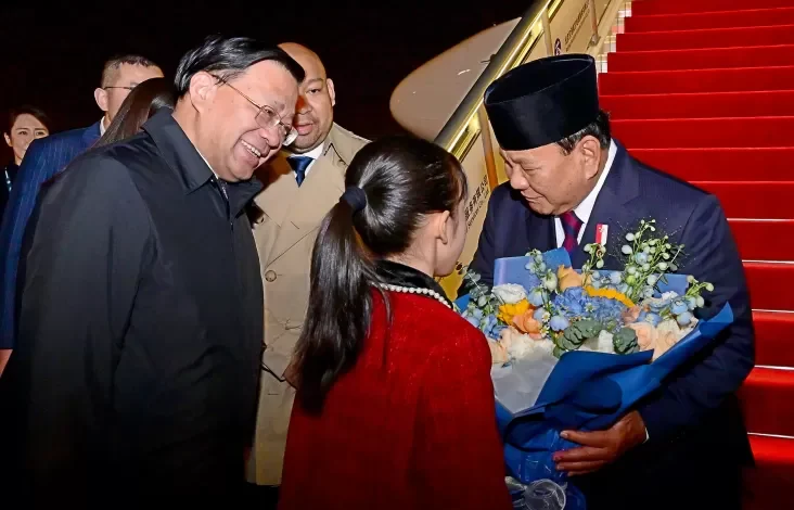 Prabowo Tiba pada Beijing, Besok Berjumpa Xi Jinping