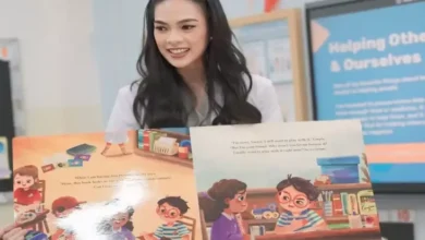 Profil kemudian Biodata Dokter Cantik Mesty Ariotedjo, Kakak Menpora Dito yang dimaksud digunakan Bahas Pubertas Anak Laki