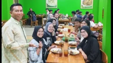 Cari Rekomendasi Tempat Makan Sate Klathak Terfavorit di Jakarta? Pak Jede Jawabannya!