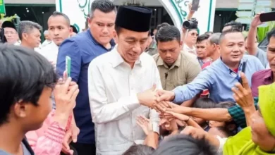 Dipecat PDIP, Jokowi Dinilai Semakin Leluasa Gabung Golkar atau Gerindra