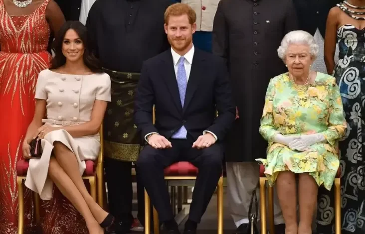 Gegara Meghan Markle, Ratu Elizabeth II Skak Mat Pangeran Harry hingga Terdiam