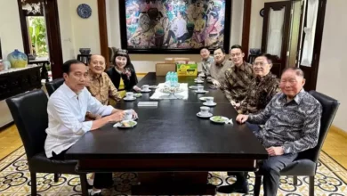 Jokowi Terima Taipan Mochtar Riady Sekeluarga di area di Kediaman Solo, Apa Agendanya?