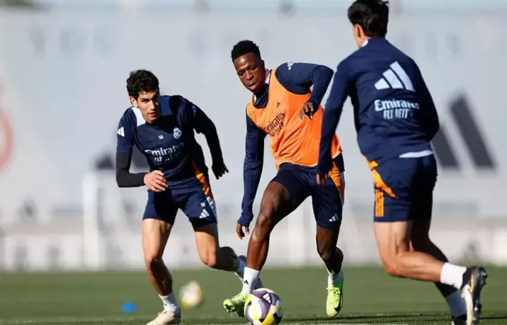 Link Streaming Real Madrid vs CF Pachuca di dalam pada Final FIFA Intercontinental Cup 2024