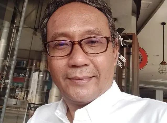 Pengilon di tempat pada Galeri Nasional lalu Isu Beredel