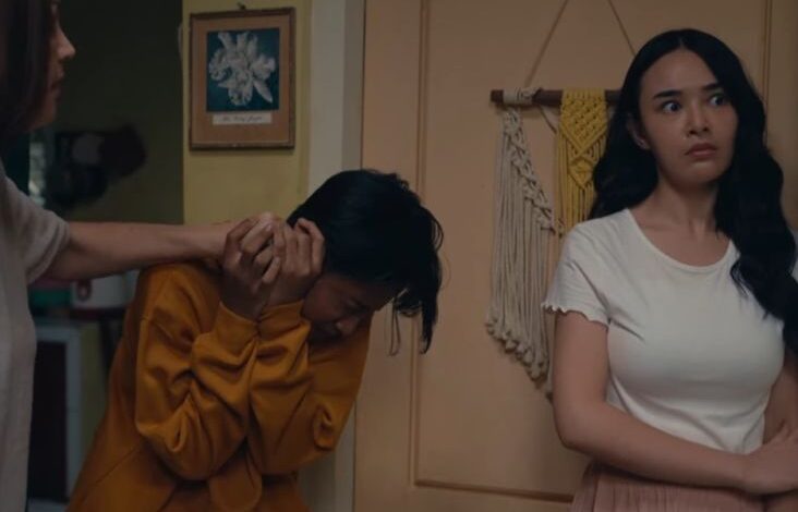 Sinopsis Original Series V+ Pay Later Episode 19 Desember 2024 pada RCTI: Tika juga Oca Terjebak Kesalahpahaman, Rizal Menjadi Penyelamat