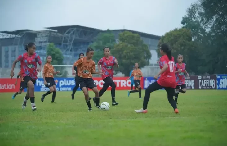 Soccer Challenge 2024 Maju Tumbuhkan Minat Siswi Rangkai Mimpi Jadi Bintang Sepak Bola Masa Depan