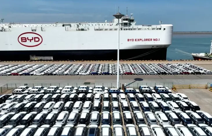 Tarif Impor Diberlakukan, 70.000 Mobil Asal China Menumpuk di Pelabuhan Brasil