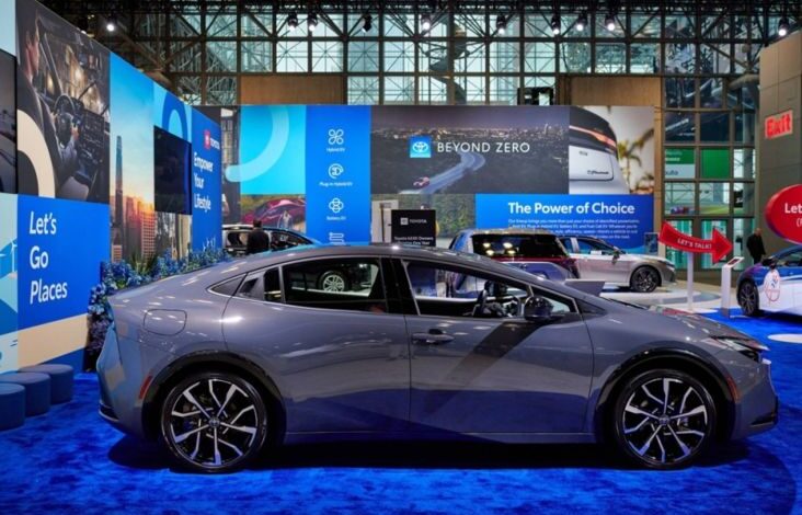 Ada Apa dengan Mobil Listrik? Penjualan di tempat di Amerika Serikat Merosot, Mobil Hybrid Justru Naik Tahta!