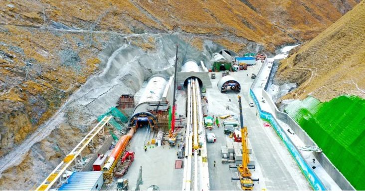 China Berhasil Tuntaskan Pembangunan Terowongan Terpanjang pada Planet 22,13 Km