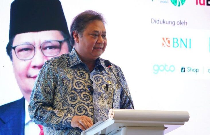 Sentil 10 Juta Orang Kaya RI Doyan Belanja pada Luar Negeri, Menko Airlangga: Ini adalah adalah Tantangan