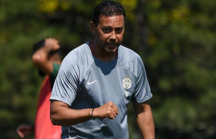 Profil Denny Landzaat, Asisten Patrick Kluivert yang dimaksud mana Fasih Berbahasa Indonesia