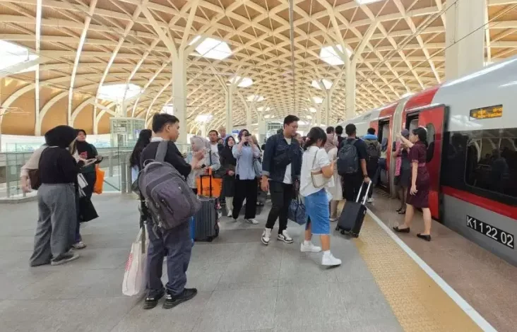 Rombongan Naik Whoosh Bisa Dapat Diskon Tiket 20%, Hal ini adalah Caranya