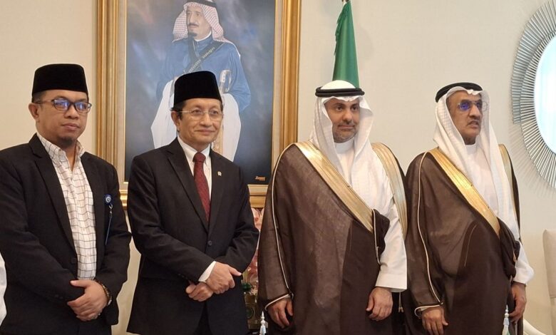 Temui Dubes Saudi, Menag RI dorong penambahan petugas haji jadi 4.000