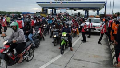 Alasan mengapa sepeda gowes gowes motor dilarang masuk jalan tol pada Indonesia