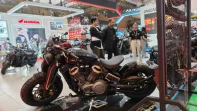 Benelli Pamer Motor 250cc V-Twin ala Harley-Davidson di area tempat IIMS 2025