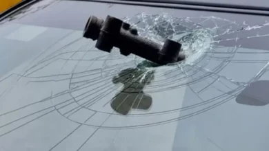 Besi Misterius Nyasar pada area Tol Cipularang, Pengemudi Selamat dari Maut!