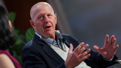 ketua eksekutif Goldman Sachs Membaca Arah Suku Bunga Fed dalam area 2025