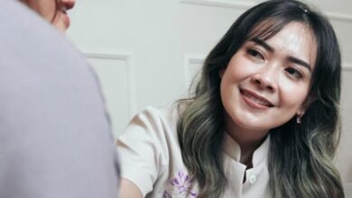 Dibalik Tren Face Contouring, Dr. Farrah Al Gadri Bahas Risiko lalu juga Manfaatnya