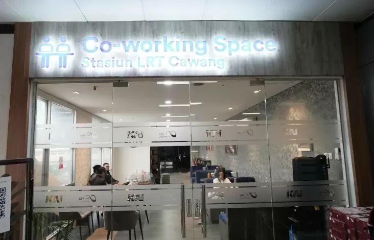 LRT Jabodebek Sediakan Coworking Space Gratis pada area Stasiun Cawang, Intip Fasilitasnya