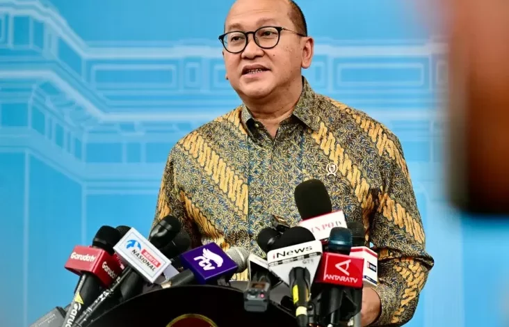 Rosan Lapor ke Prabowo, Realisasi Penanaman Modal Capai Rp1.714 Trilyun pada 2024