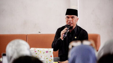 Seloroh Ahmad Dhani Berbagi Pelaminan dengan Maia lalu juga Mulan di dalam tempat Pernikahan Al Ghazali