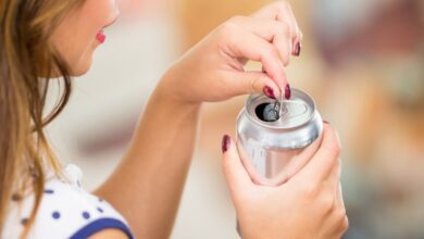 Makanan serta juga minuman yang digunakan sebaiknya dihindari ketika perut kosong