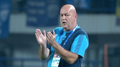 Bojan Hodak Ubah Pola Latihan Persib Bandung di area tempat Siklus Ramadan