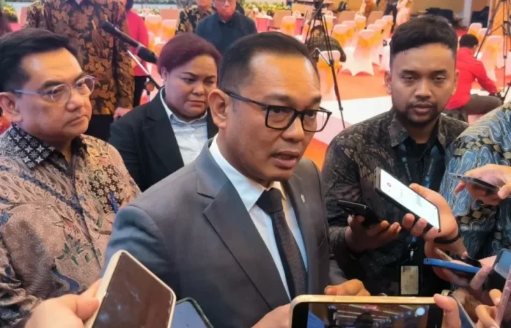 IHSG Longsor hingga 6%, Wamen Penguraian Usaha Soroti Soal Konsistensi Kebijakan pemerintahan
