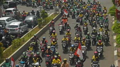 THR Ojol Cair Berupa Bonus Hari Raya, Begini Respons Grab juga Gojek